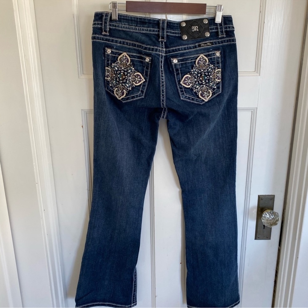 Miss Me Mid-Rise Bootcut jeans size 30